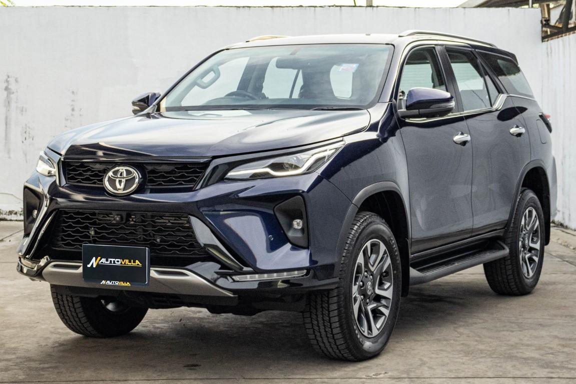 Toyota Fortuner 2.4V Leader 2023 *LK0599*